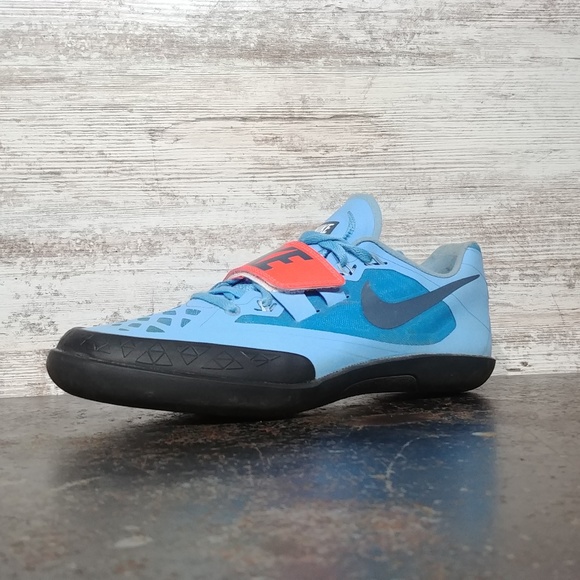 nike mens throwing shoes